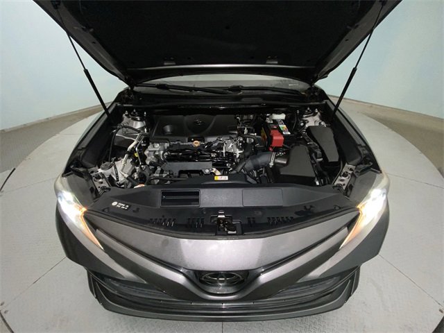 Used 2020 Toyota Camry LE image 25
