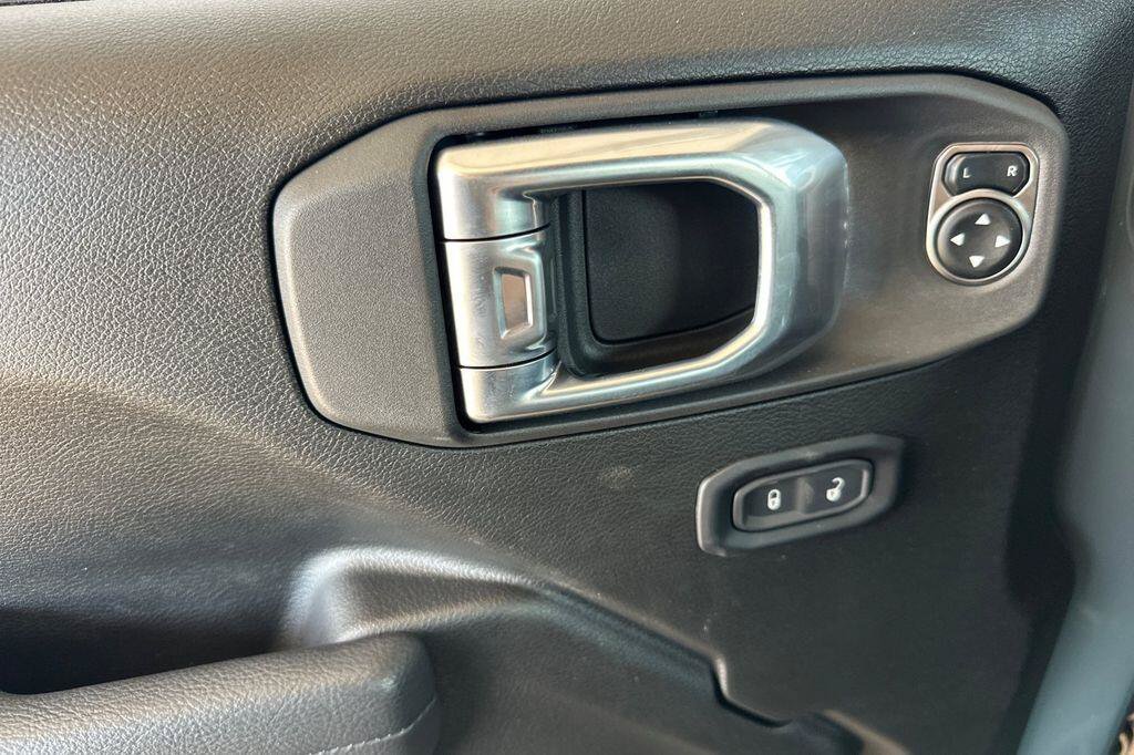 New 2025 Jeep Wrangler Unlimited Sport AWD/4WD image 11