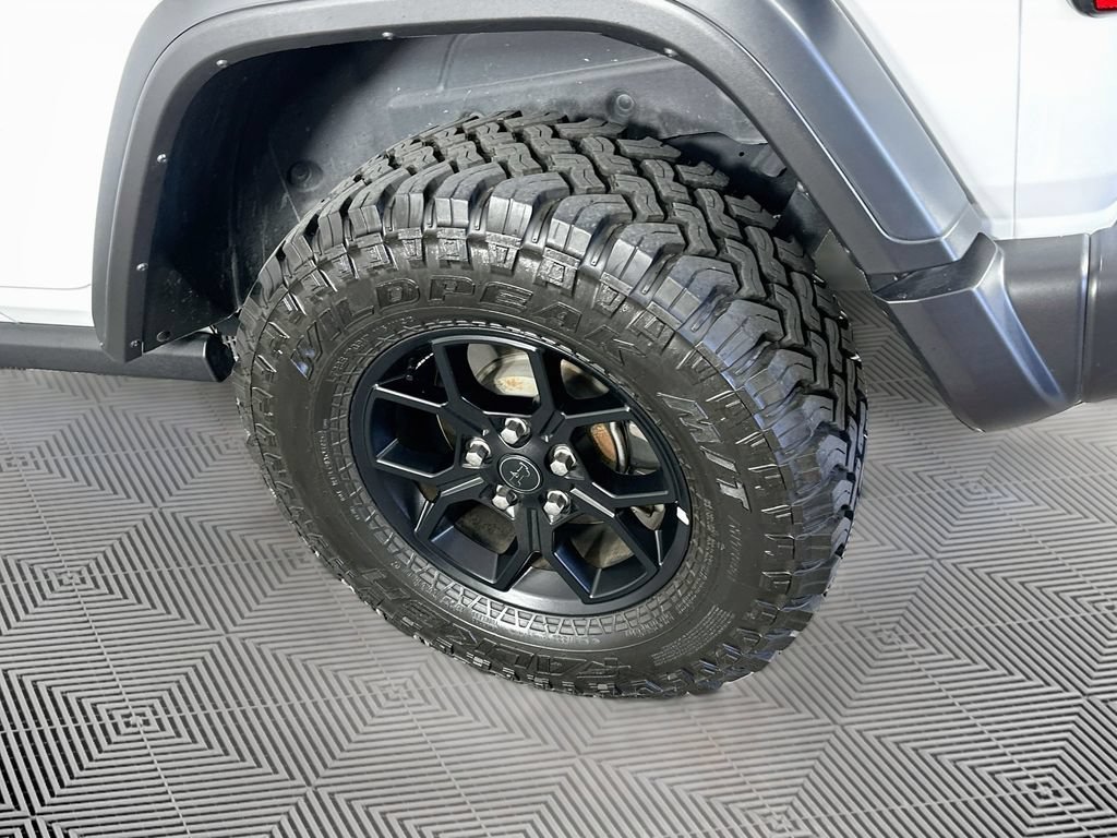 Certified 2025 Jeep Wrangler Unlimited Sport AWD/4WD image 43