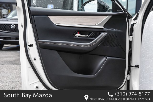 Certified 2025 MAZDA CX-70 Plug-In Hybrid w/ Premium Pkg AWD/4WD image 22