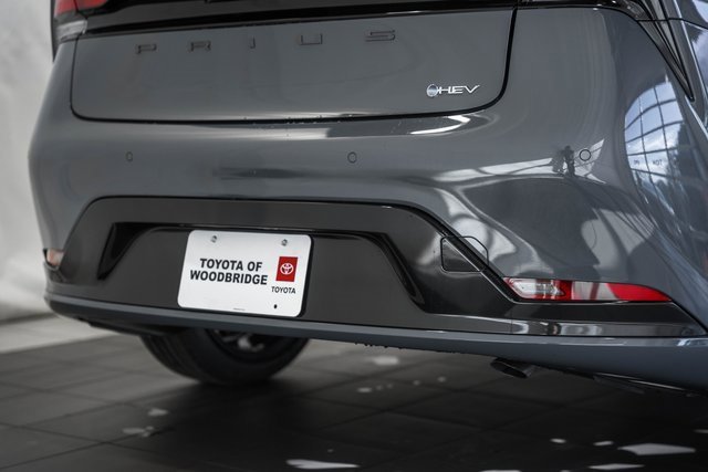 New 2026 Toyota Prius XLE image 8