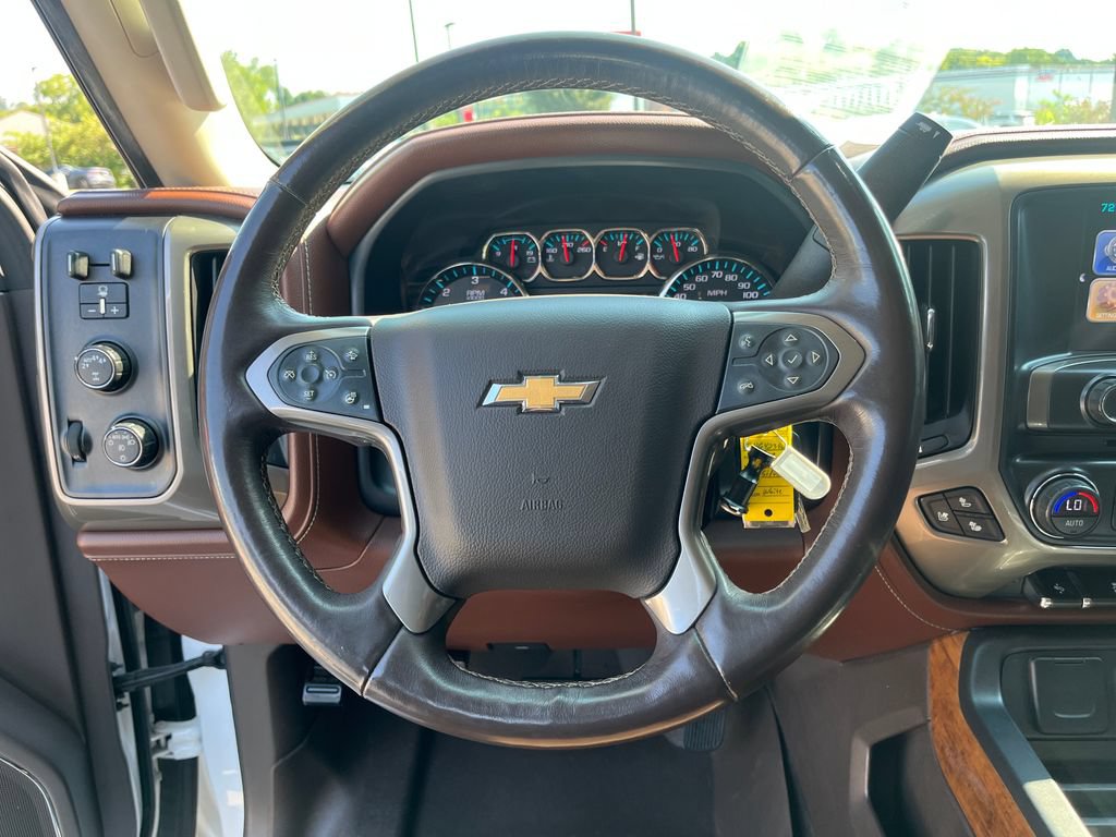 Used 2017 Chevrolet Silverado 1500 High Country AWD/4WD image 25