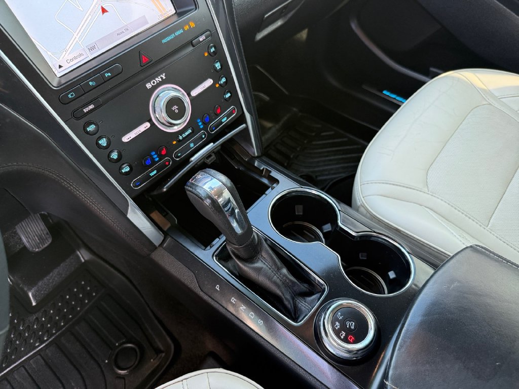 Used 2019 Ford Explorer Platinum AWD/4WD image 22