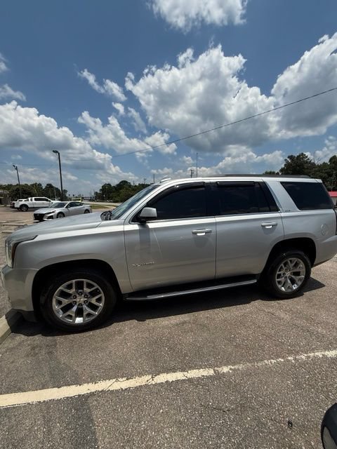 Used 2017 GMC Yukon SLT w/ Open Road Package RWD image 2