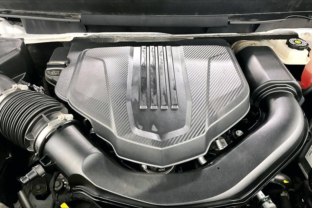 Used 2025 Buick Enclave Preferred w/ Power Package FWD image 9