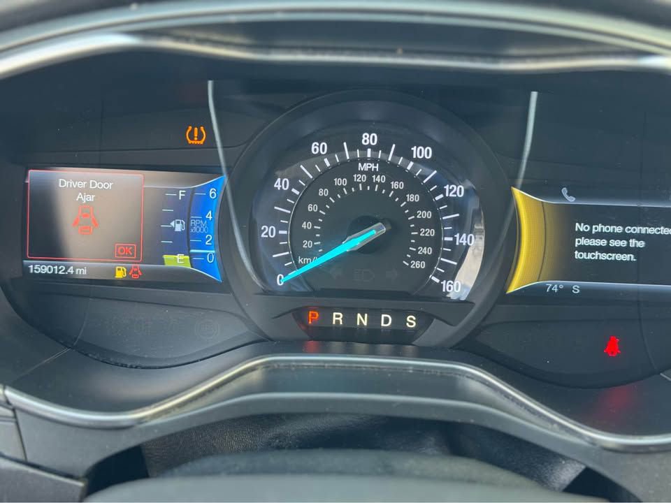 Used 2014 Ford Fusion Titanium image 14
