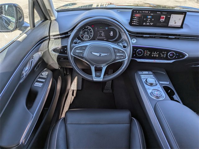 Used 2023 Genesis Electrified GV70 Advanced image 16