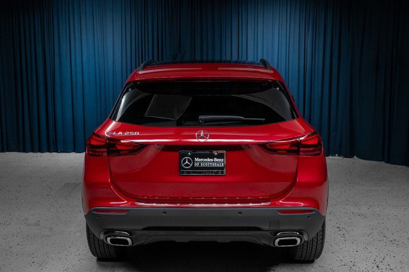 Certified 2026 Mercedes-Benz GLA 250 image 8