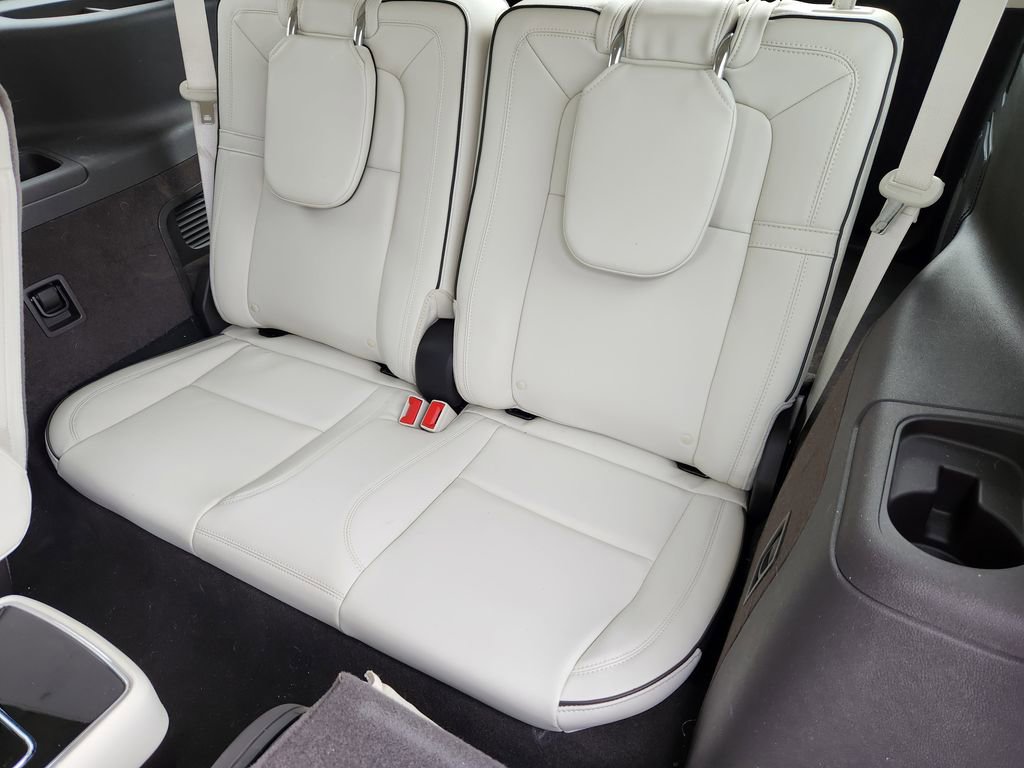 Used 2023 Lincoln Aviator Black Label w/ Dynamic Handling Package image 24