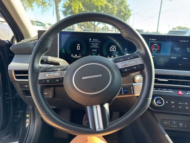 Used 2025 Hyundai Sonata SEL FWD image 26
