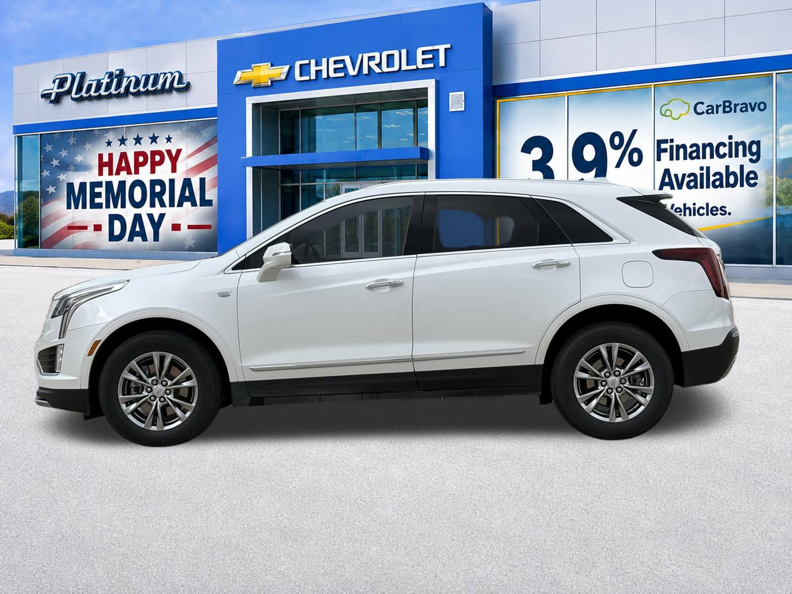 Used 2021 Cadillac XT5 Premium Luxury w/ LPO, Floor Liner Package FWD image 4
