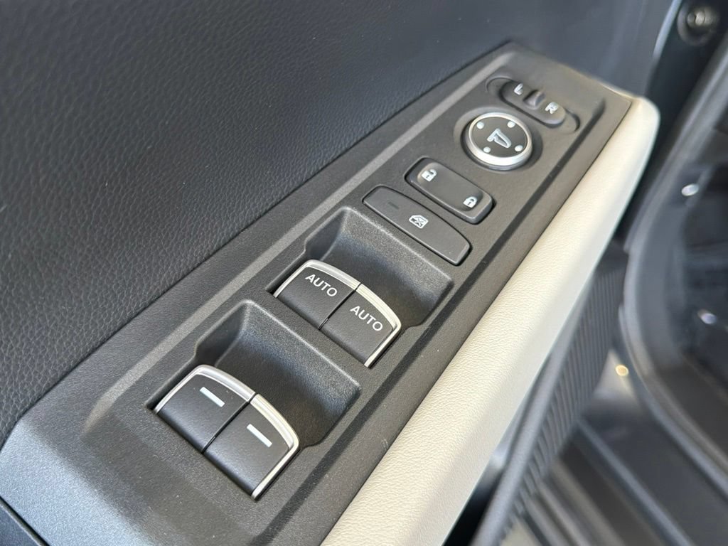 Used 2023 Honda Accord LX image 19