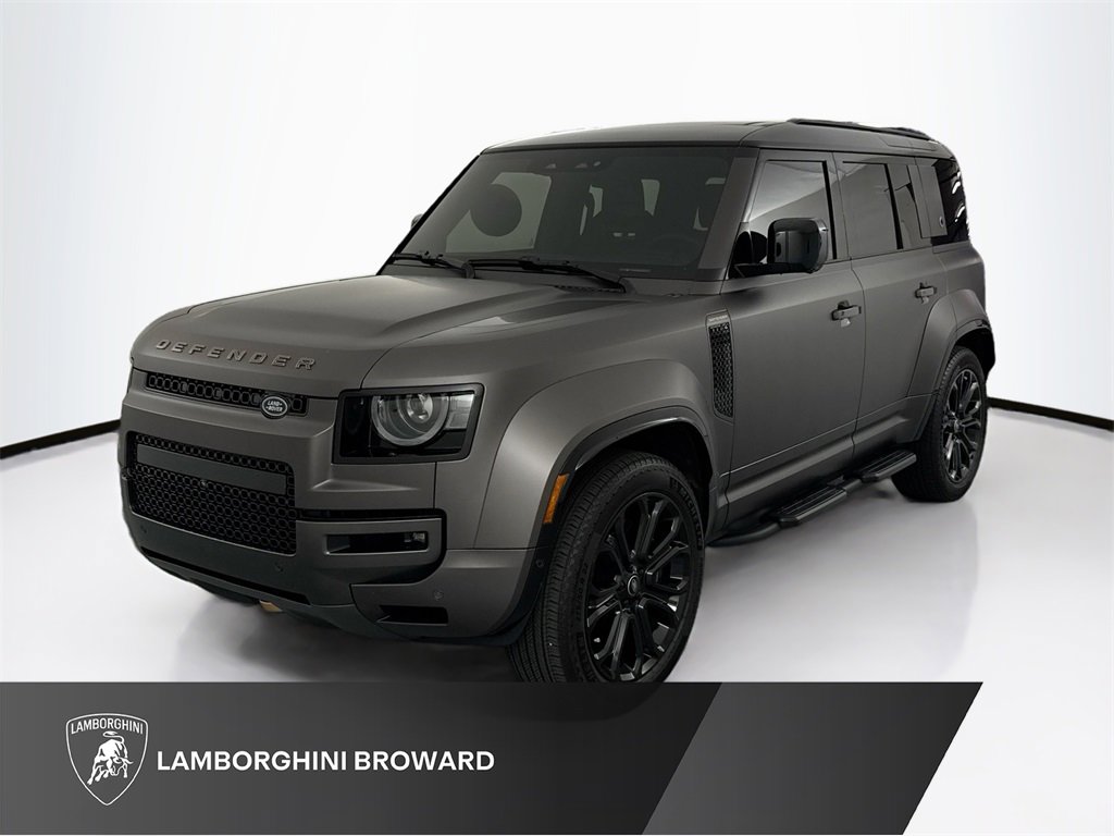 Used 2025 Land Rover Defender 110 image 1