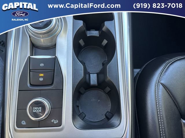 Used 2023 Ford Explorer XLT w/ Equipment Group 202A image 31