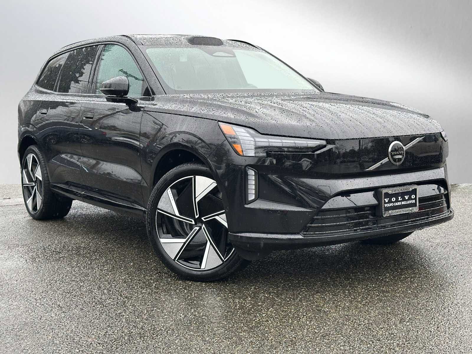 New 2025 Volvo EX90 Plus w/ Protection Package Premier