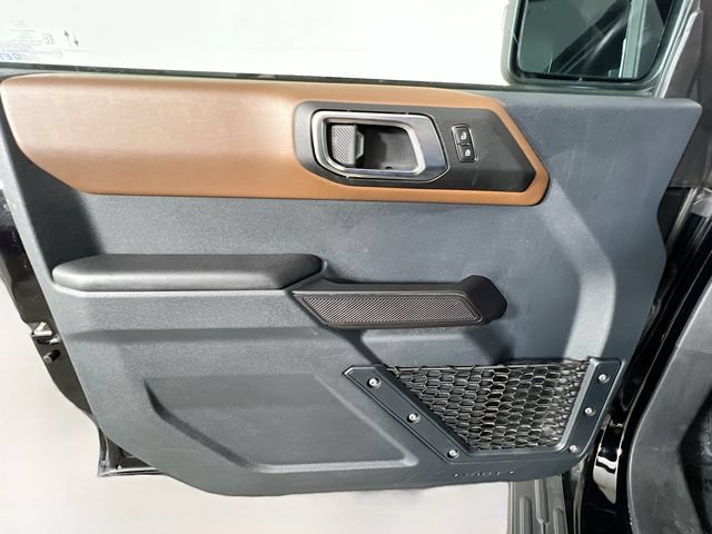 Used 2024 Ford Bronco Outer Banks AWD/4WD image 31