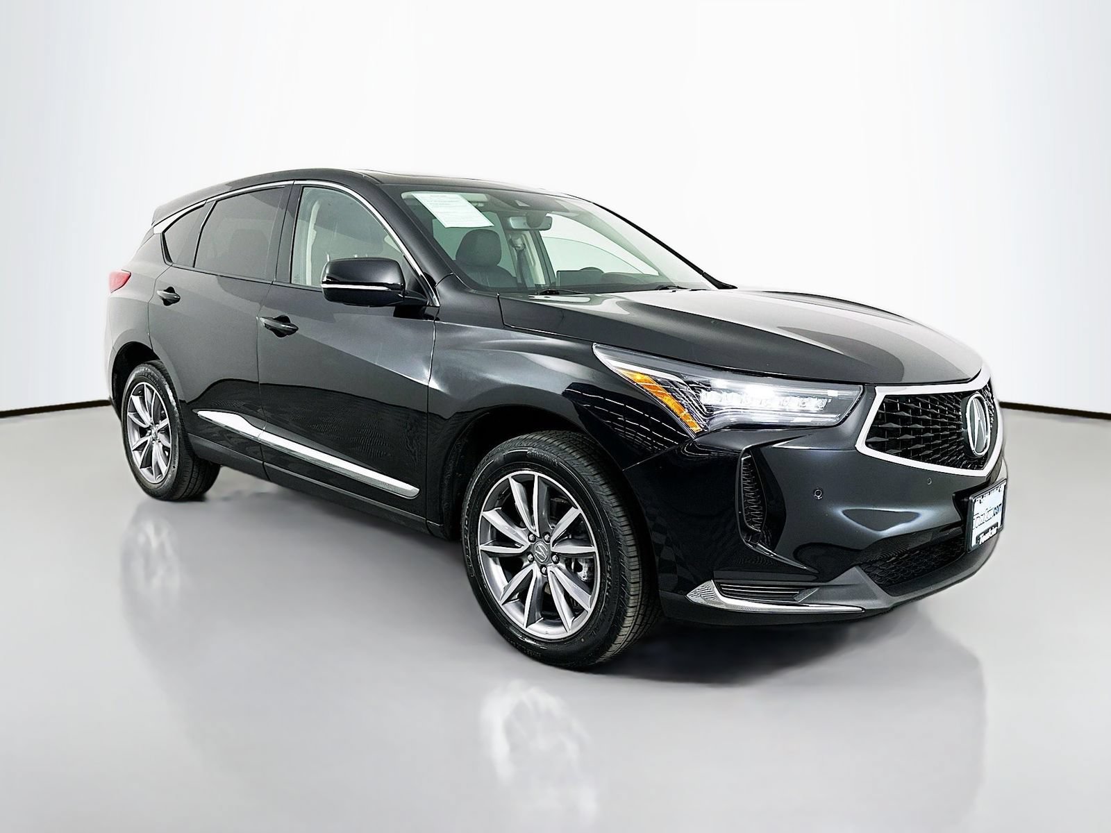 Used 2023 Acura RDX w/ Technology Package AWD/4WD image 1