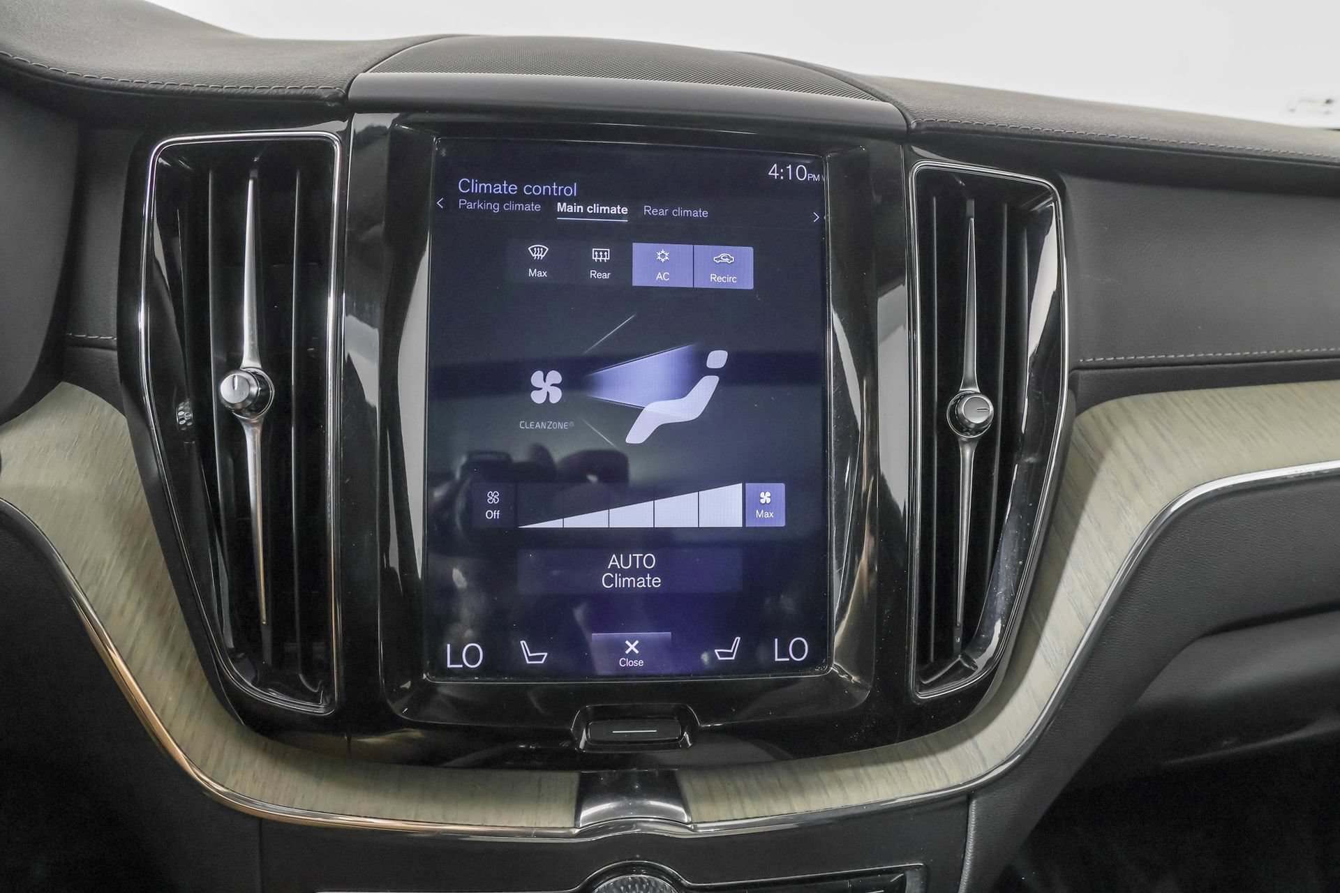 Used 2018 Volvo XC60 T5 Inscription w/ Convenience Package AWD/4WD image 30