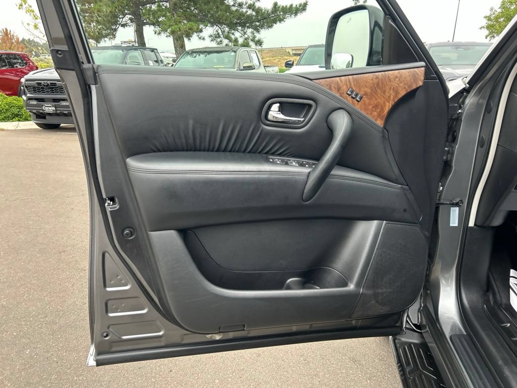 Used 2024 Nissan Armada SL AWD/4WD image 21