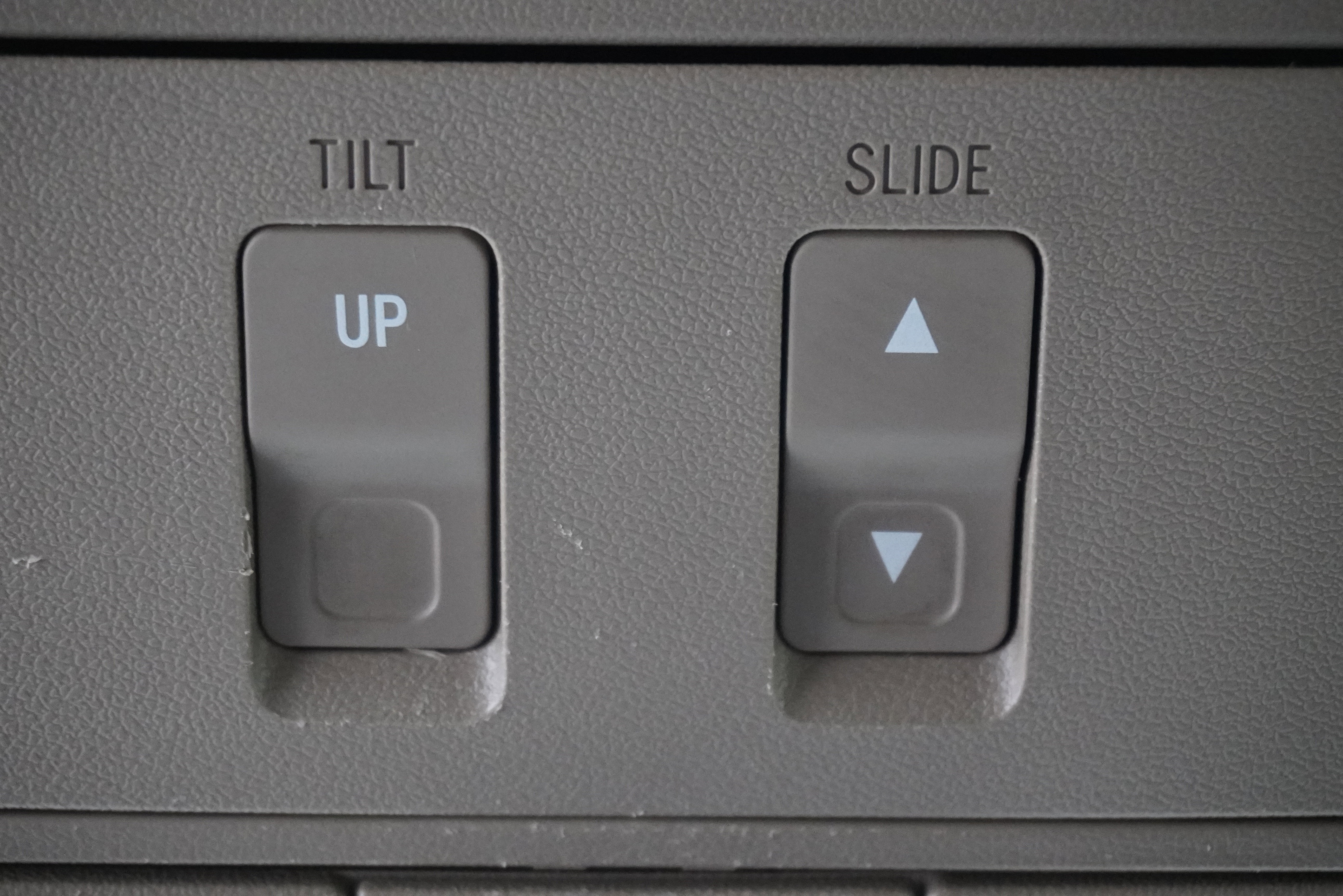 Used 2014 Toyota Sequoia Limited RWD image 22