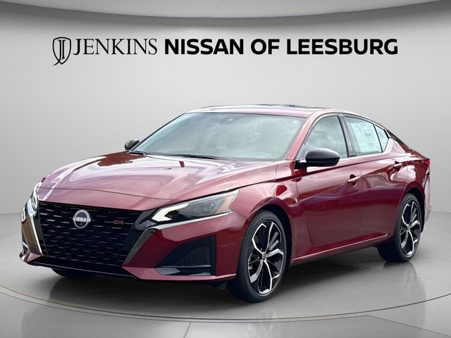 New 2025 Nissan Altima 2.5 SR w/ SR Premium Package FWD image 10