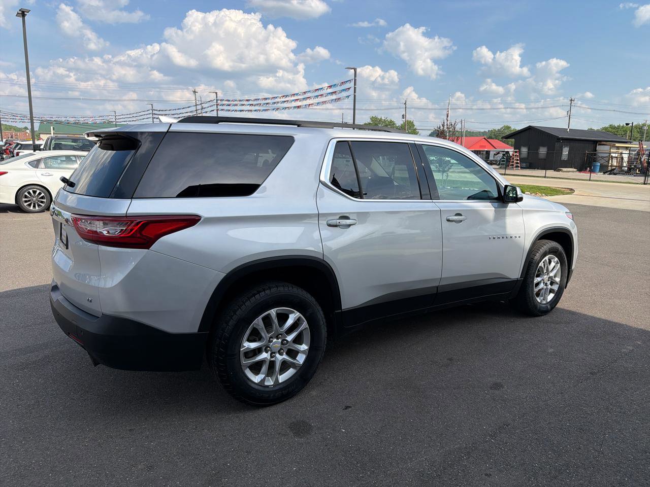 Used 2020 Chevrolet Traverse LT AWD/4WD image 4
