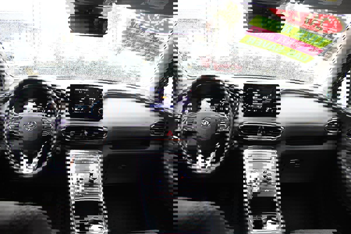 Used 2022 Hyundai Santa Fe SEL w/ Convenience Package image 28