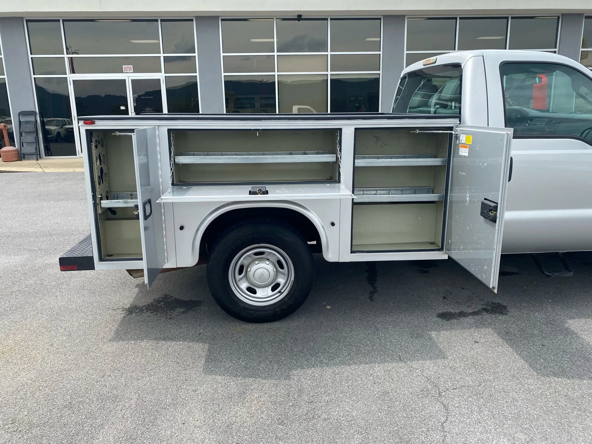 Used 2015 Ford F250 XL RWD image 21