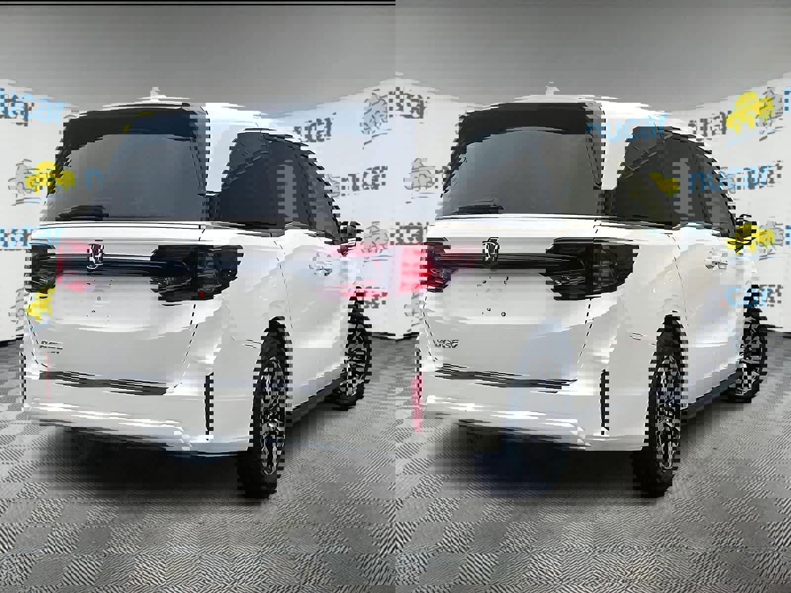 Used 2025 Honda Odyssey EX-L image 6