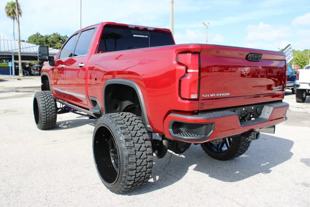 Used 2024 Chevrolet Silverado 2500 High Country w/ Technology Package AWD/4WD image 8