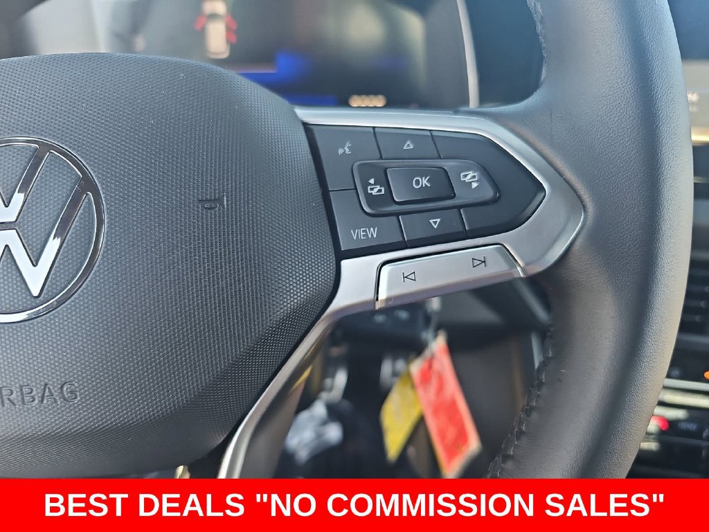 Used 2025 Volkswagen Jetta Sport FWD image 17
