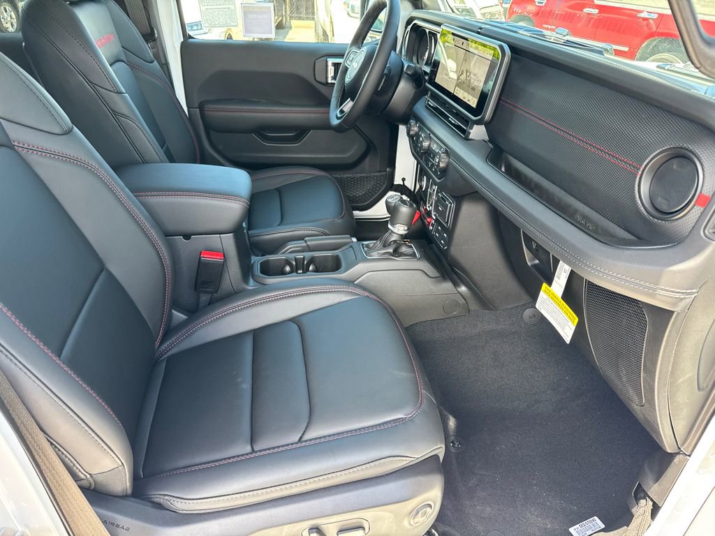 New 2026 Jeep Gladiator Rubicon w/ Safety Group AWD/4WD image 16