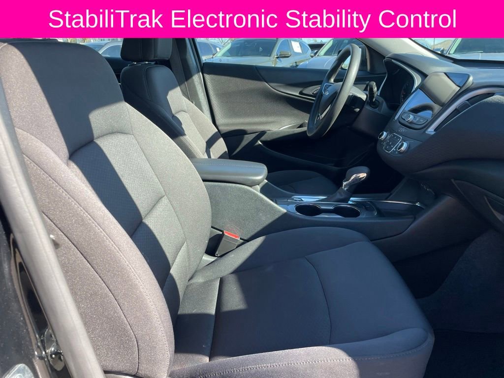 Used 2023 Chevrolet Malibu LT image 18