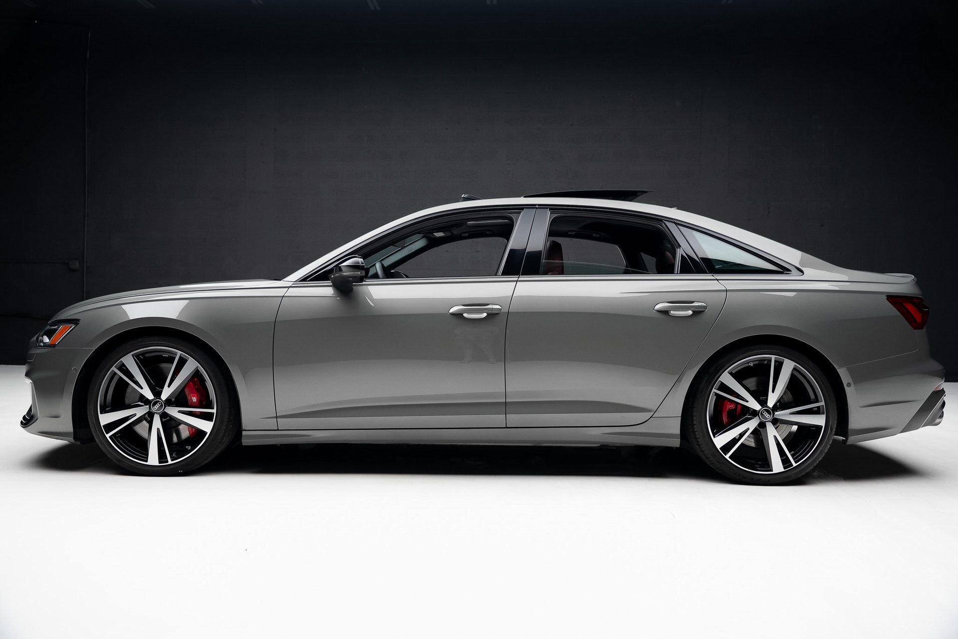 Used 2023 Audi S6 Premium Plus w/ Premium Plus Package image 17