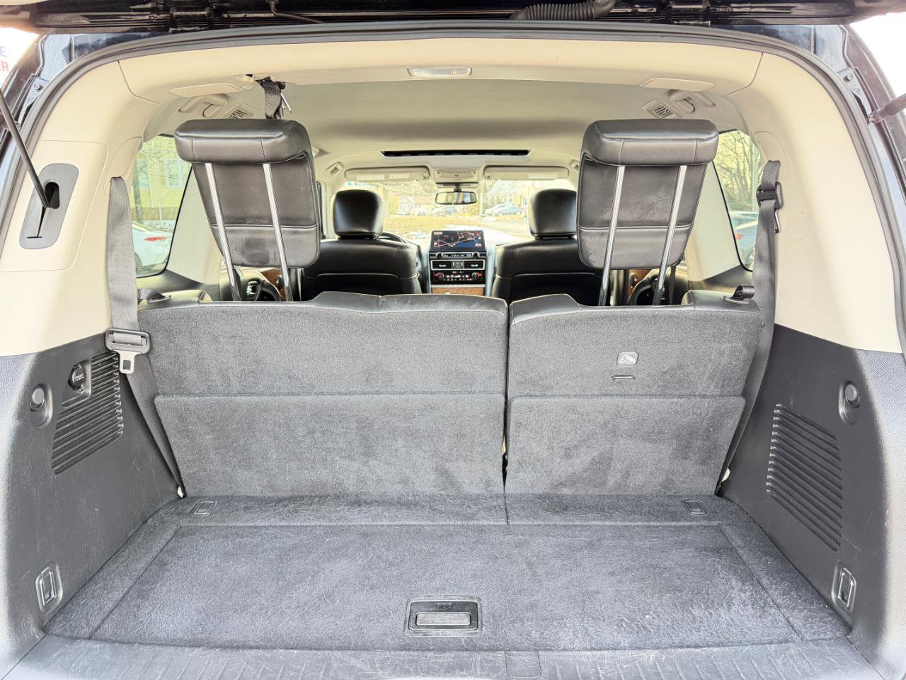 Used 2021 Nissan Armada SL w/ Captain's Chairs Package image 37