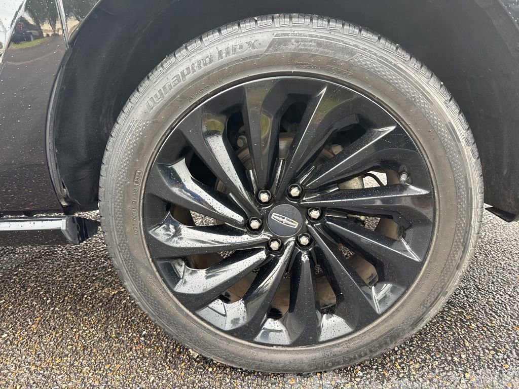 Used 2020 Lincoln Navigator L Reserve w/ Equipment Group 208A Reserve AWD/4WD image 10