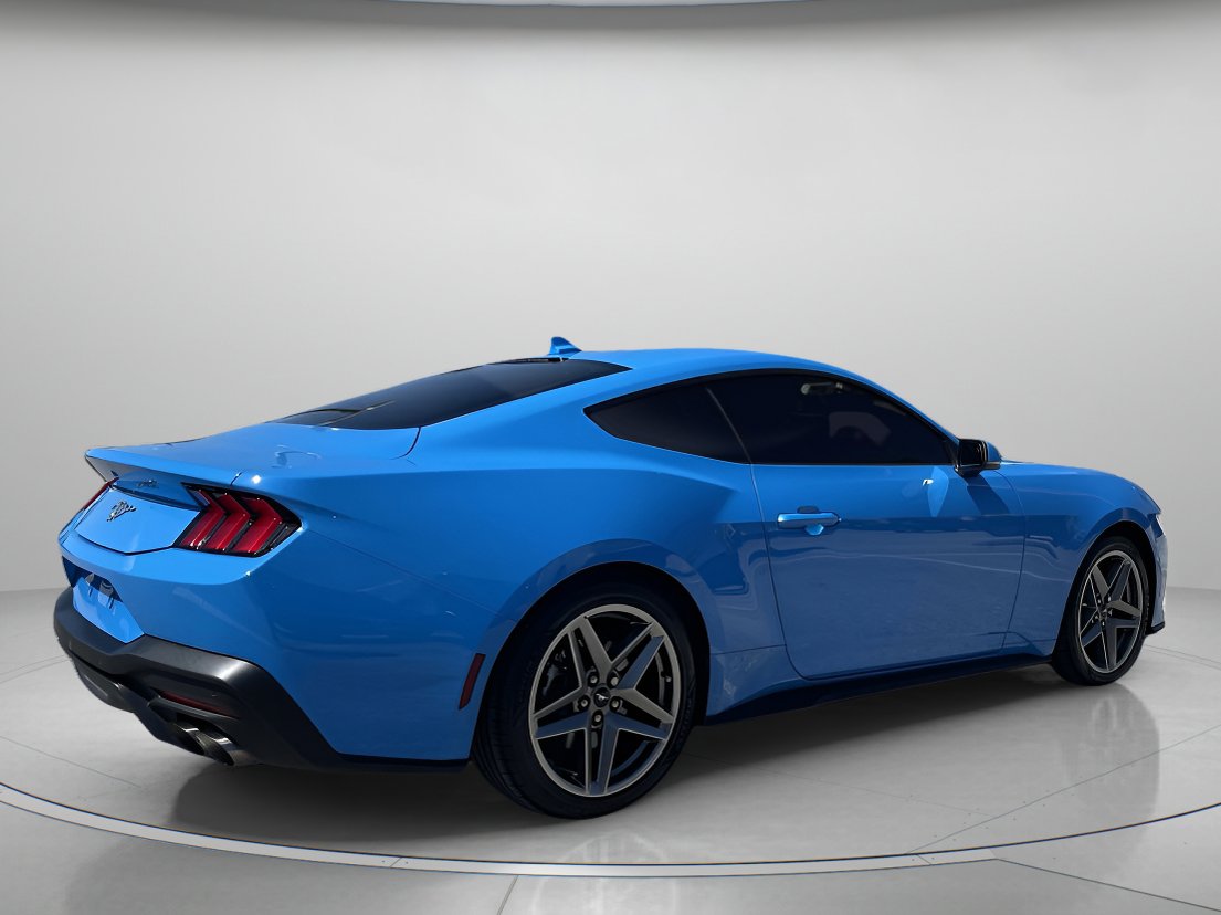 Used 2024 Ford Mustang Premium RWD image 3