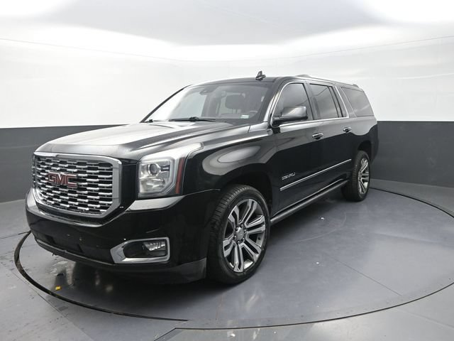 Used 2019 GMC Yukon XL Denali w/ Denali Ultimate Package AWD/4WD image 3