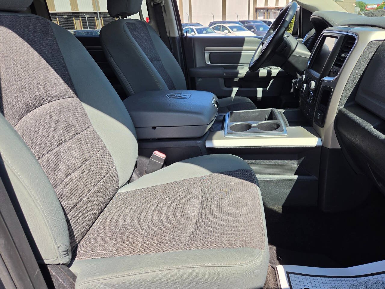 Used 2015 RAM 1500 Big Horn AWD/4WD image 48