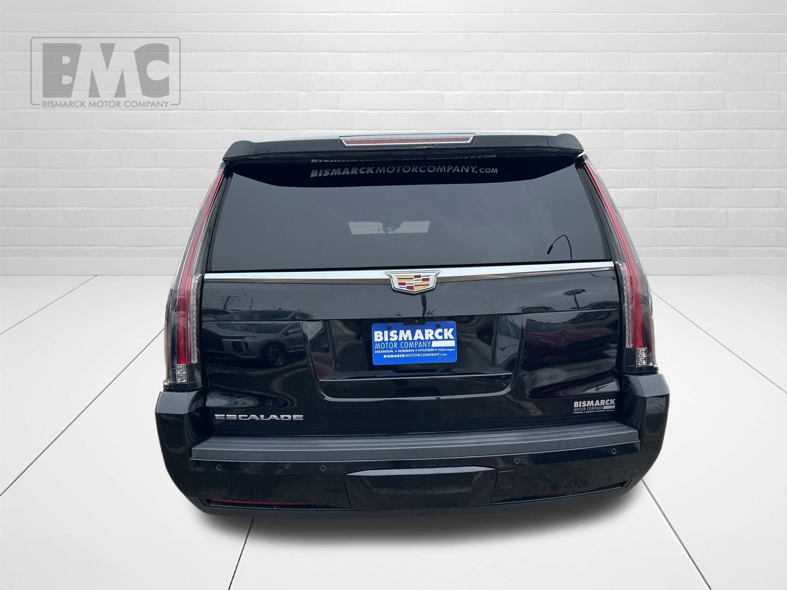 Used 2020 Cadillac Escalade ESV Platinum AWD/4WD image 5