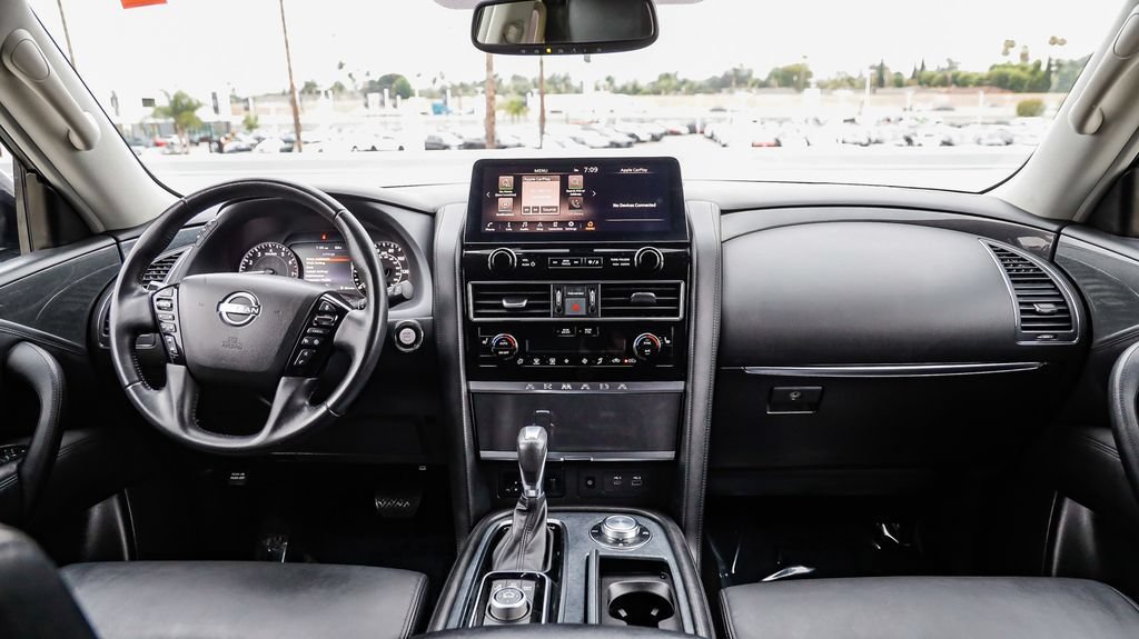 Used 2023 Nissan Armada SV AWD/4WD image 15