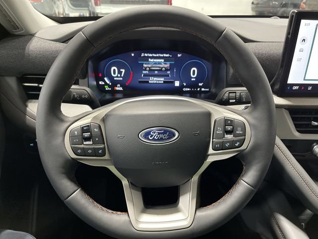 Used 2026 Ford Explorer Active w/ Active Comfort Package image 15