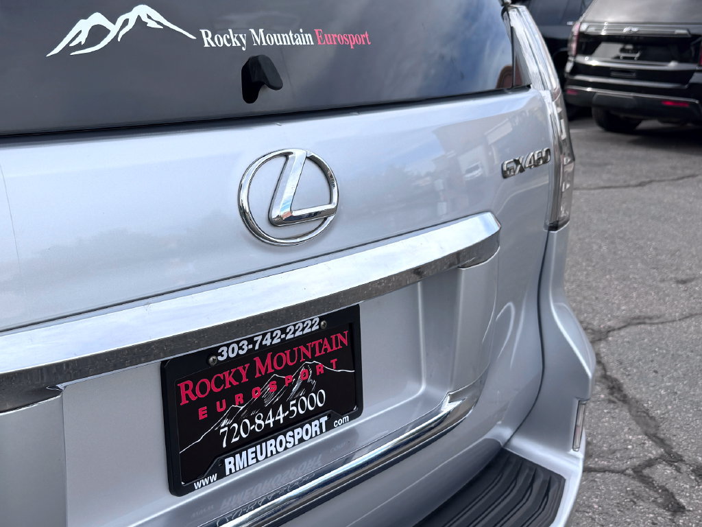 Used 2019 Lexus GX 460 Premium w/ Premium Package AWD/4WD image 8