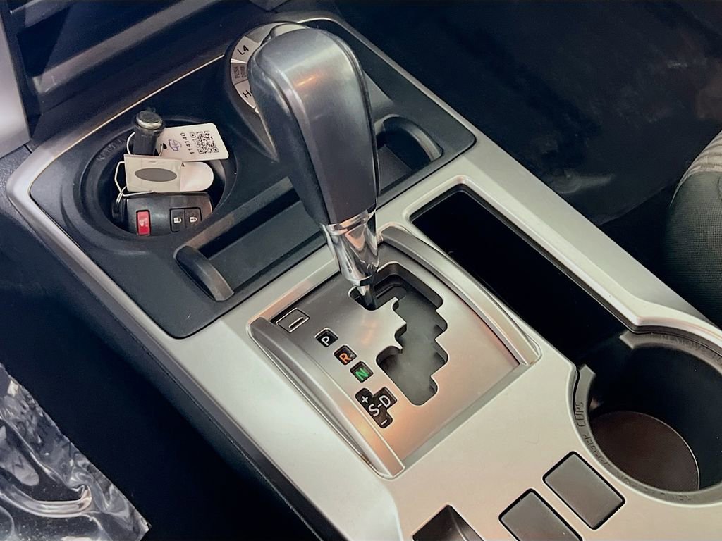 Certified 2021 Toyota 4Runner SR5 AWD/4WD image 16
