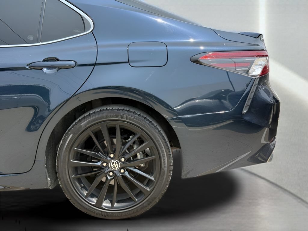Used 2021 Toyota Camry XSE FWD image 26