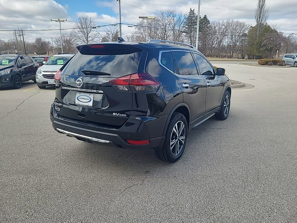 Used 2019 Nissan Rogue SV w/ Premium Package AWD/4WD image 7
