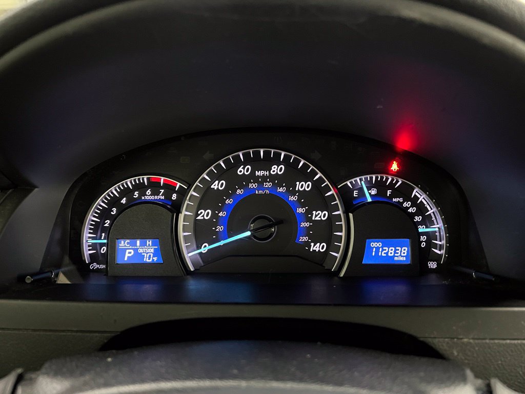 Used 2012 Toyota Camry XLE w/ Convenience Pkg FWD image 36