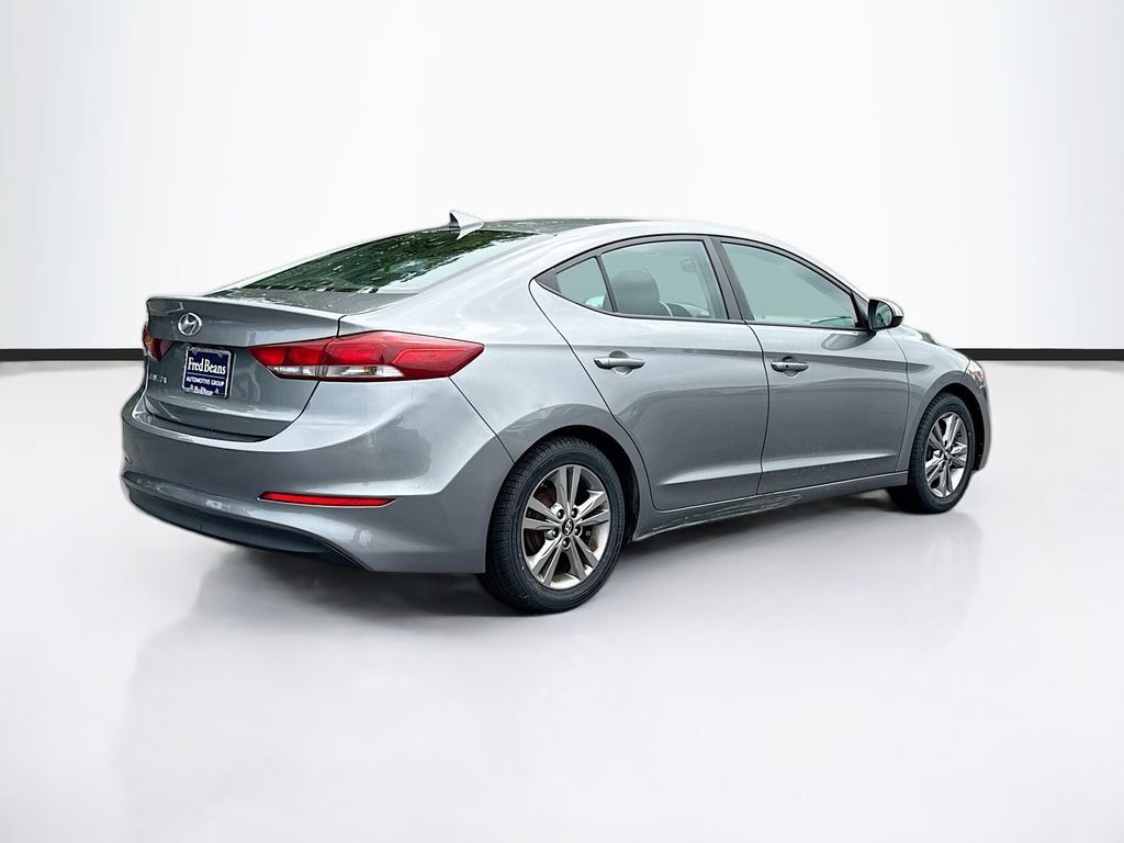 Used 2017 Hyundai Elantra Value Edition w/ Cargo Package FWD image 8