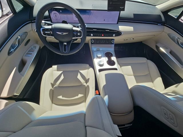 Used 2026 Genesis GV70 2.5T Select image 14