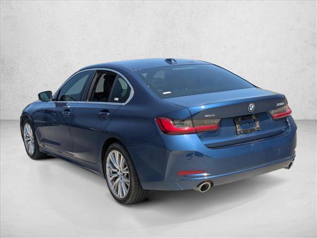 Used 2024 BMW 330i xDrive Sedan w/ Convenience Package AWD/4WD image 7